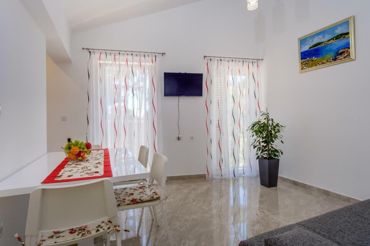 Apartmani Beatrice Mali Lošinj Exteriér fotografie