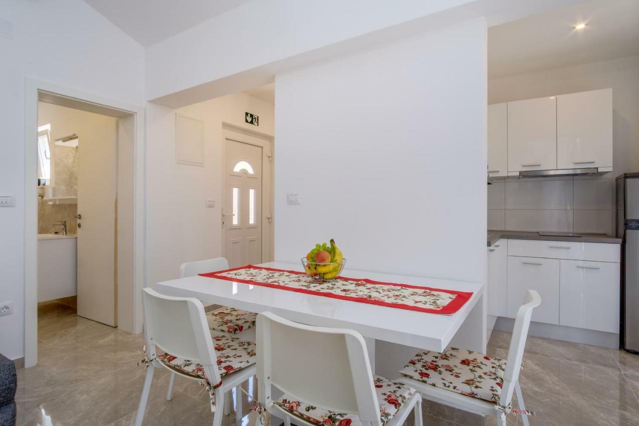 Apartmani Beatrice Mali Lošinj Exteriér fotografie